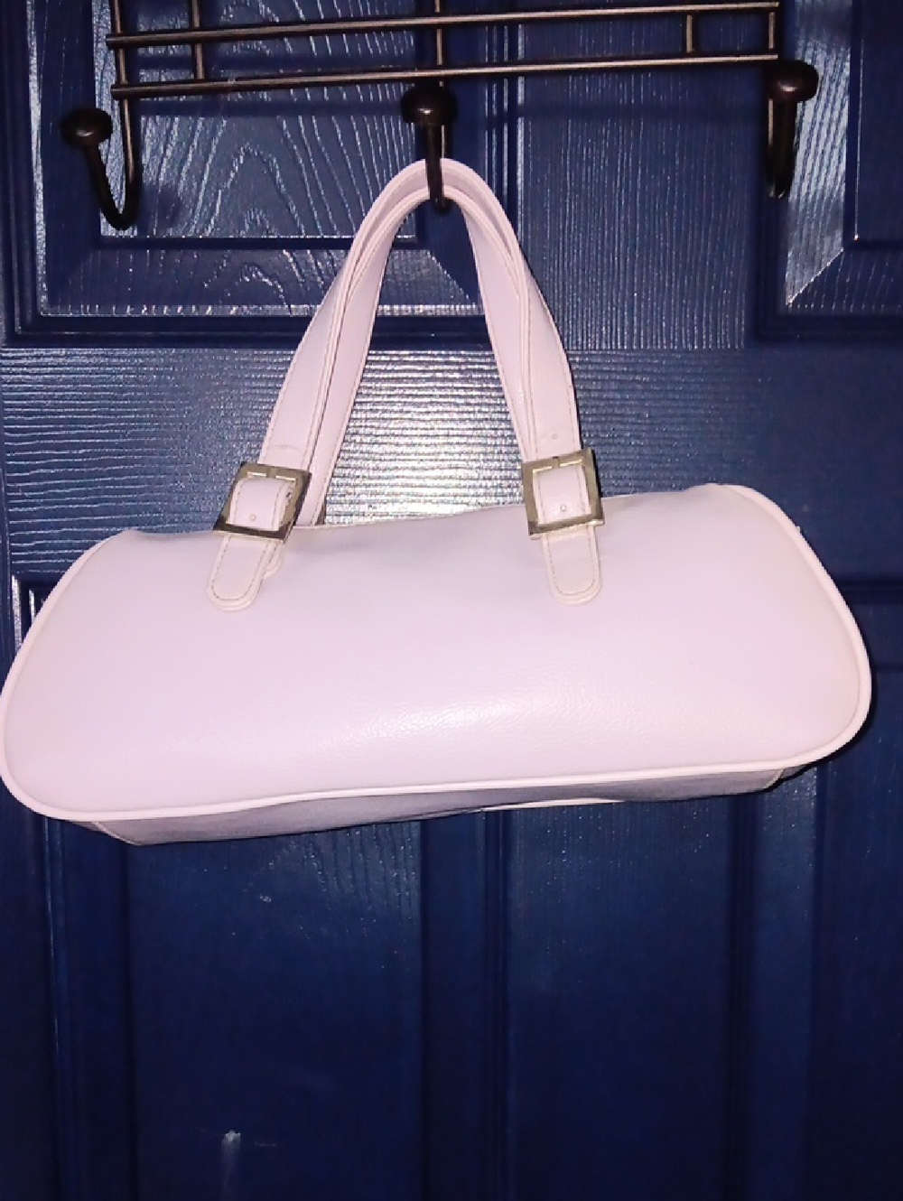 Stylish Light Lavander Women's Handbag with Gold Buckle Accents